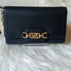 SOLD‼️NWT Michael Kors Leather Crossbody